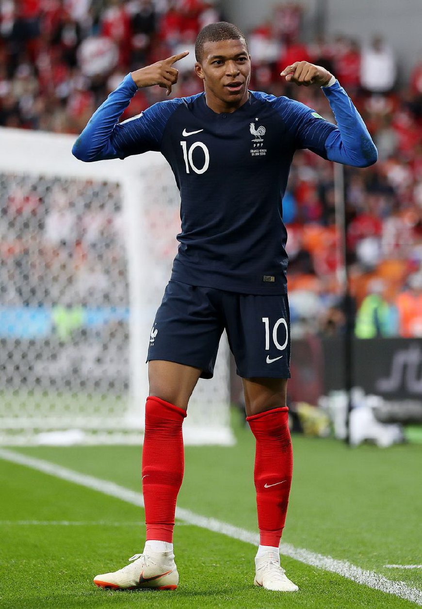 刘亦菲代言《魔力宝贝：复兴》明日公测，6月19日相约新的法兰大陆