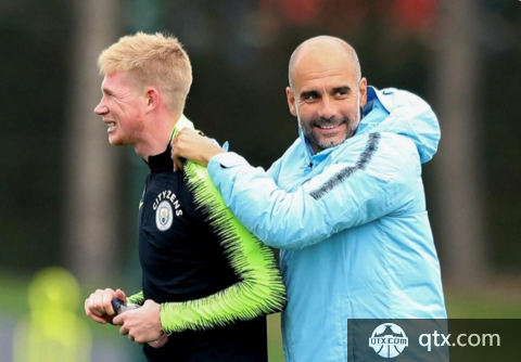 拜仁慕尼黑大胜沃尔夫斯堡：德甲重启，乌龙球纪录之夜