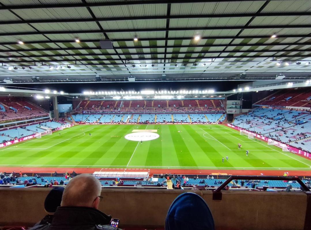 再次丢分，瓜迪奥拉教练生涯第三次遭遇联赛三连平